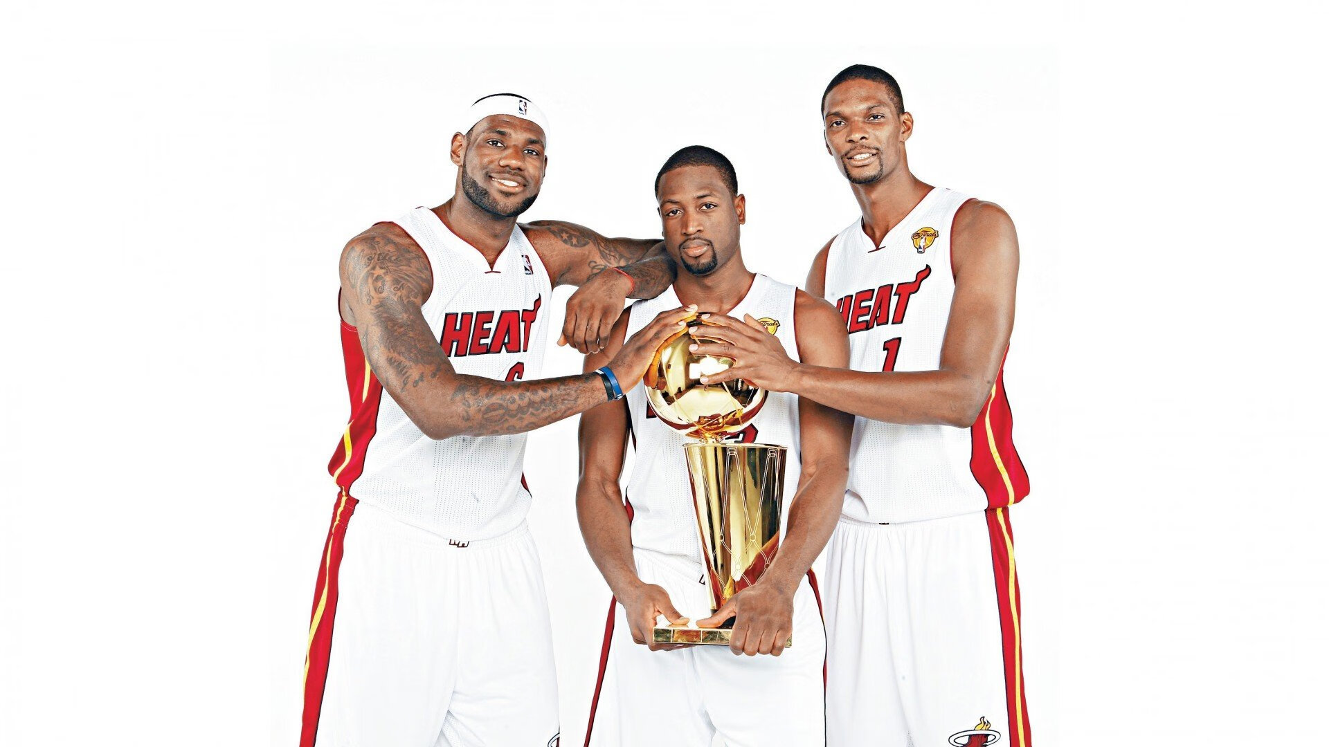 纪录刷新现场:本赛季最难忘的五大突破,突破最快阵容