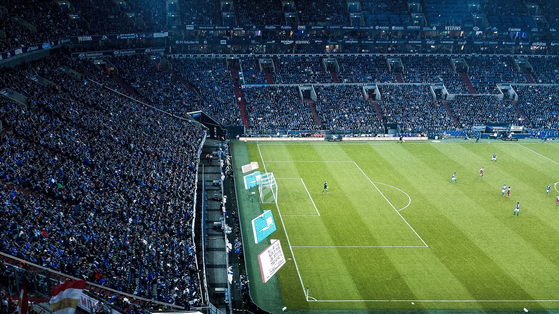 爱游戏娱乐-中超联赛中国青年队惨败 球迷呼吁加强训练，中超为什么派青年队